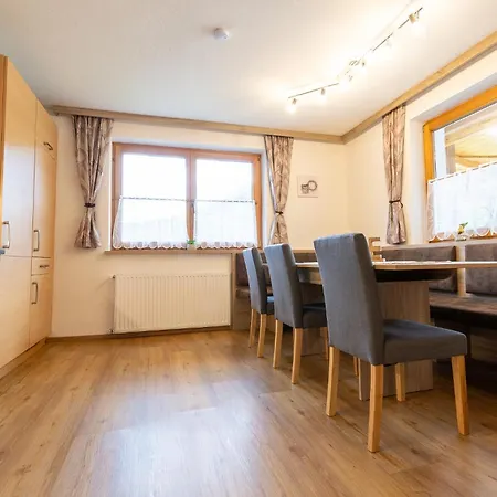 Birgit Apartment